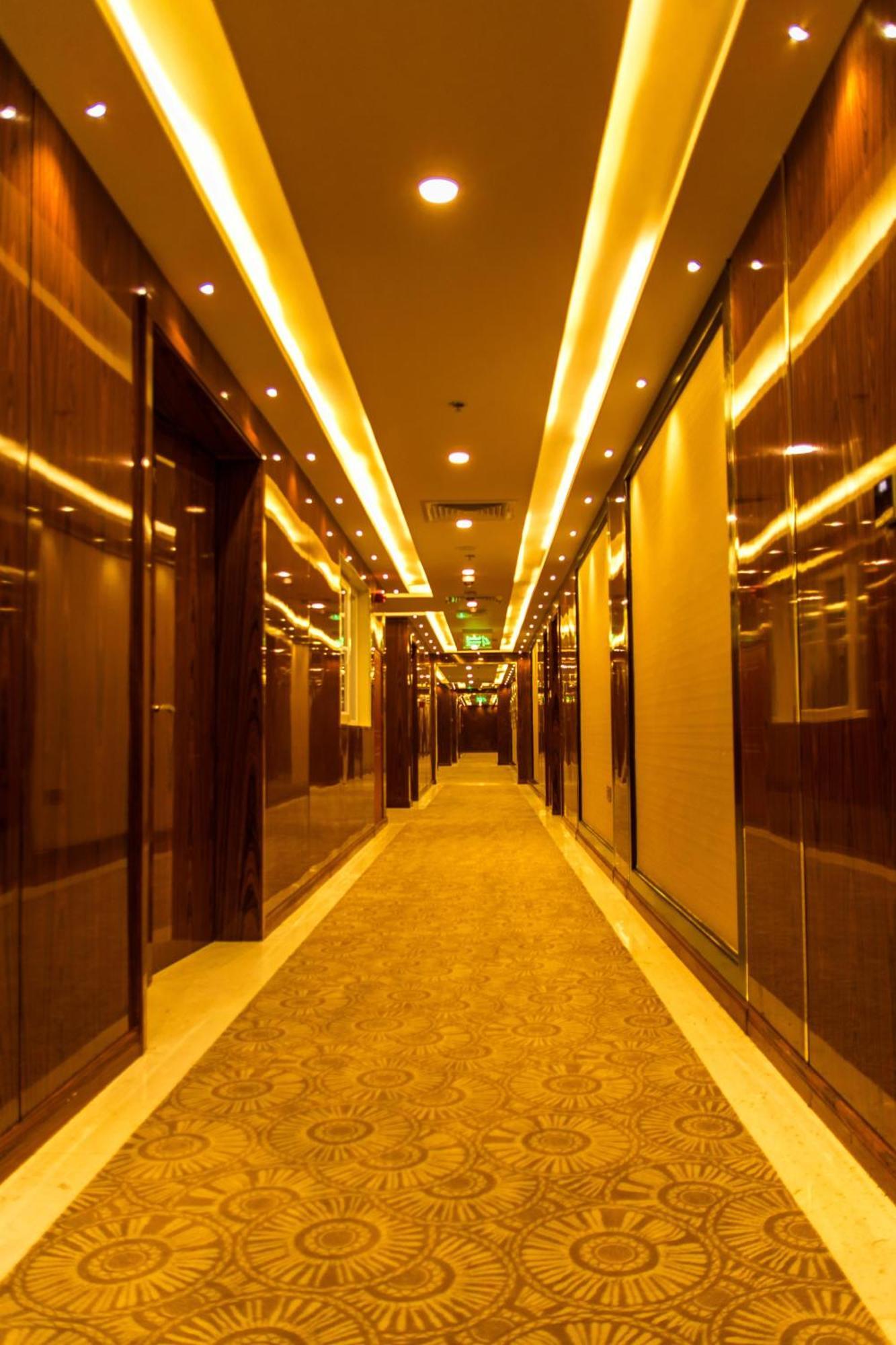 City Park Hotel Apartments Maszkat Kültér fotó
